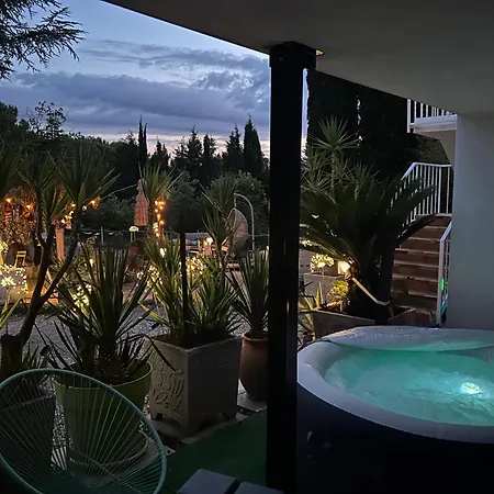 Appart-one Terrasse Jacuzzi Parking * Carcassonne