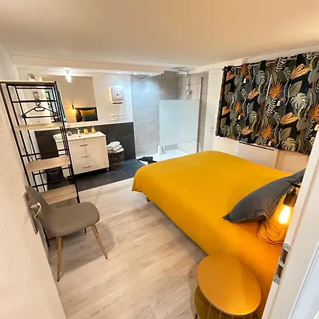 Appart-one Terrasse Jacuzzi Parking アパート