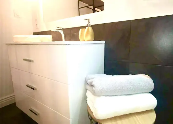 Appart-one Terrasse Jacuzzi Parking Апартаменты *